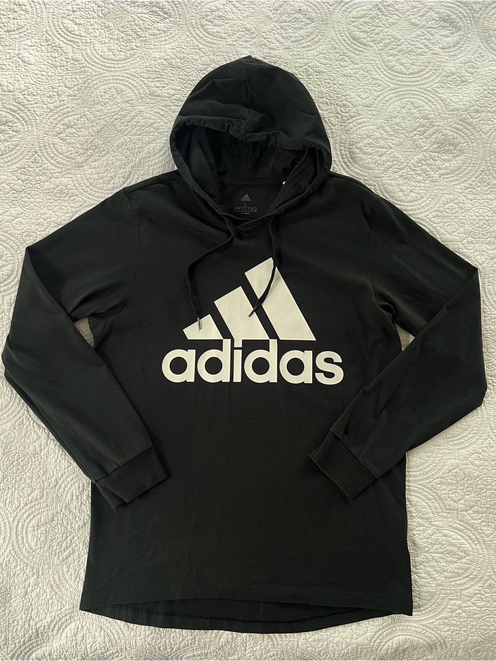 NWOT ADIDAS long sleeve lightweight t-shirt hoodie L